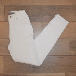 Levi's Vintage 900 Series High Waist White Jeans